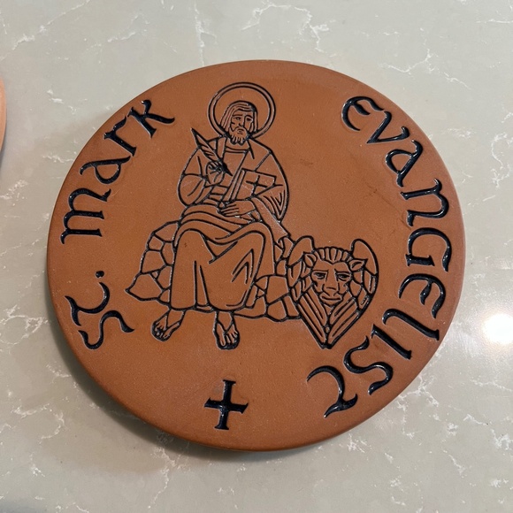 Frankoma USA Religious St.Luke and St.Mark Trivets - Picture 2 of 4